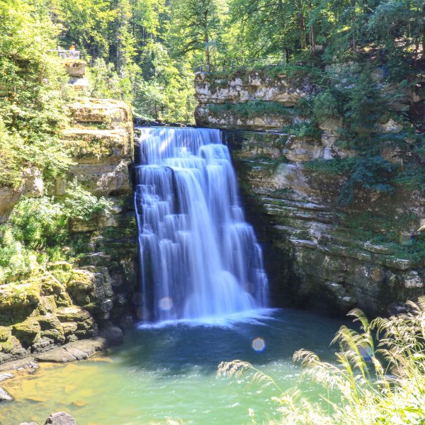 CascadeSDDete©elisepourny (50) Wasserfall Saut du Doubs Sommerwasserfall