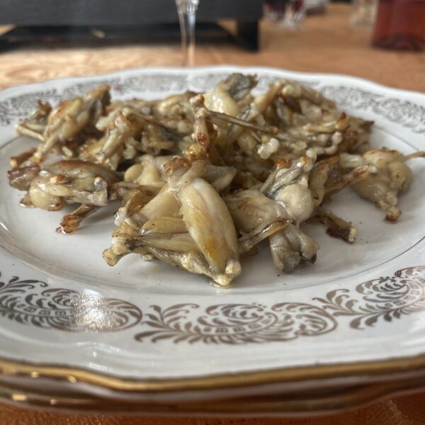 frog legs restaurants eat pays horloger Doubs Jura