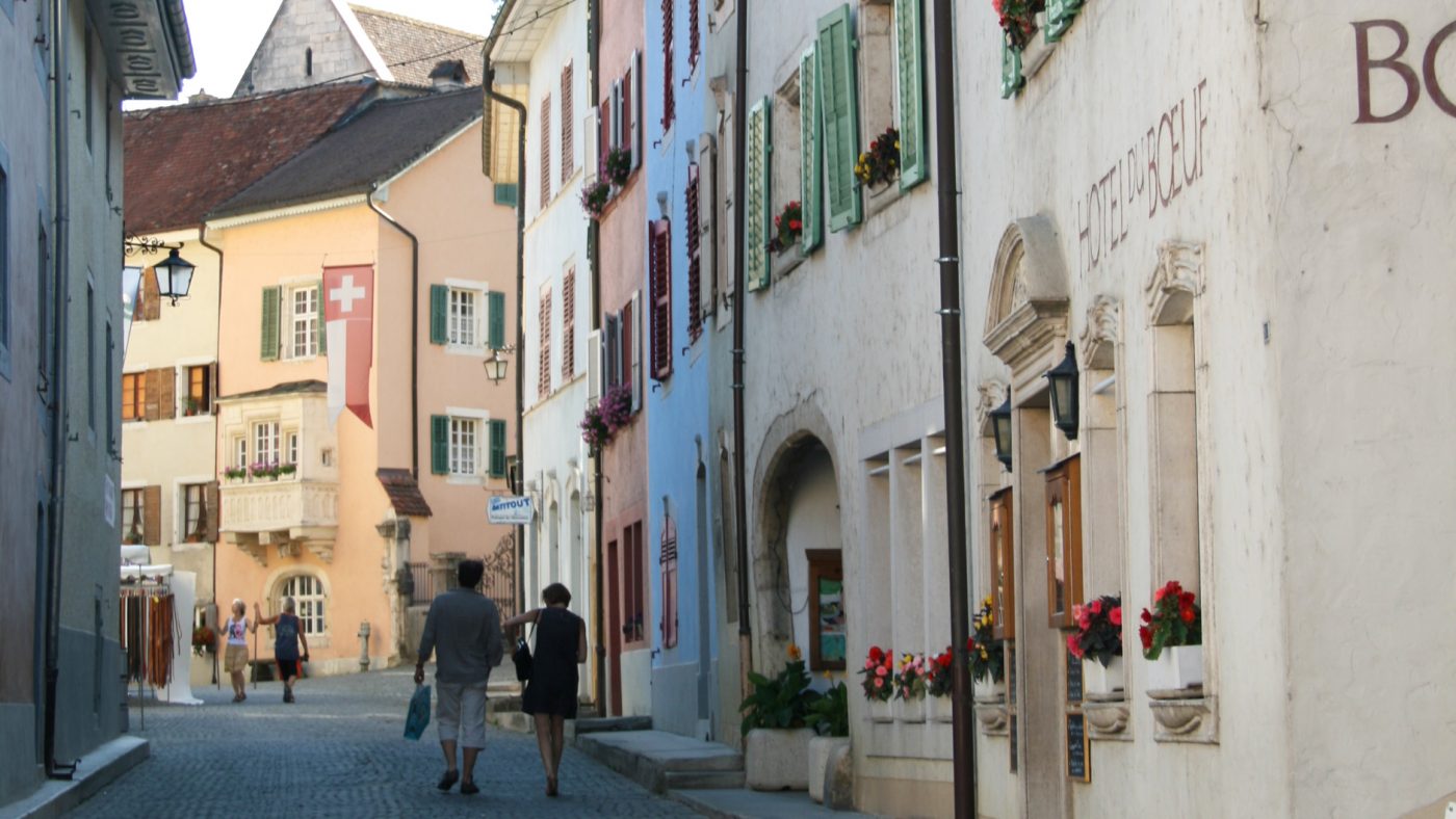 suisse saint ursanne bourg medieval