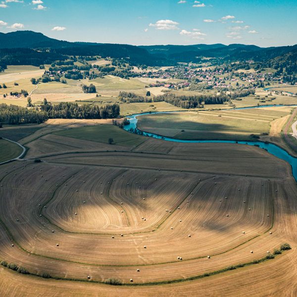 Heu bekommt wieder seinen Geruch pays horloger morteau Haute-Doubs-Jura