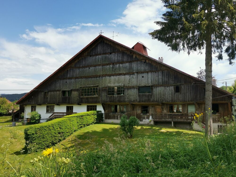 rando morteau ferme comtoise pays horloger doubs jura