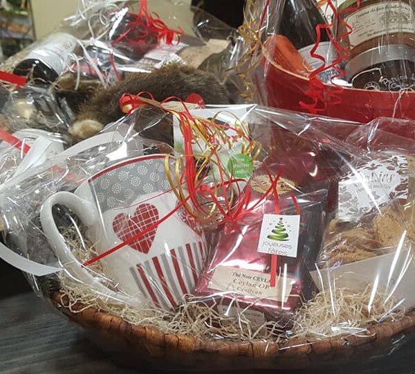 panier garni produits locaux idées cadeaux pays horloger