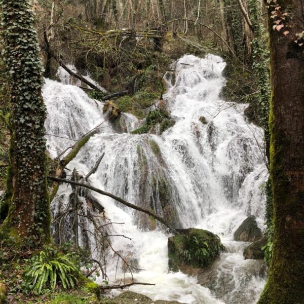 cascadegrotte roche rando pays horloger haut doubs jura