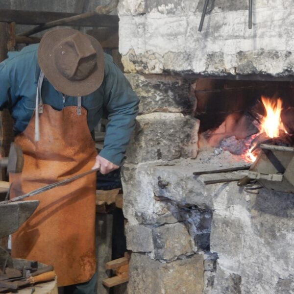 démonstration forge pince maillée musée de la pince montécheroux