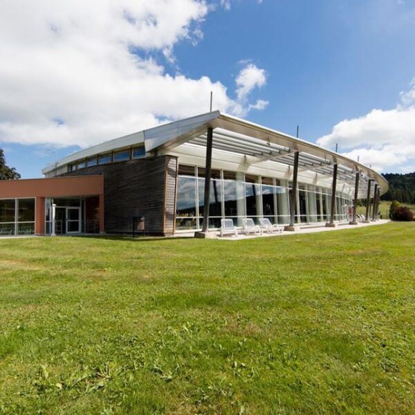 piscine val de morteau centre nautique nager pays horloger