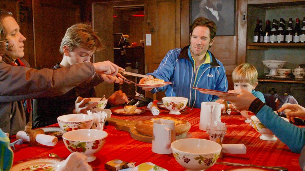 restaurants famille gateau de ménage après-ski montagne pays horloger ferme auberge louisots