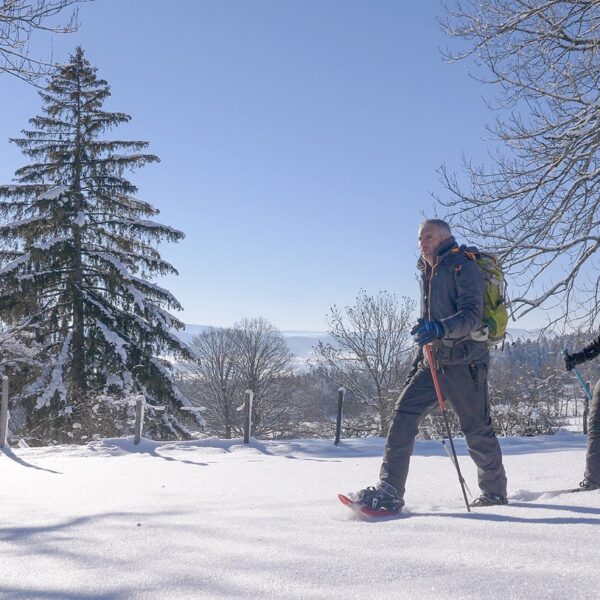 hiver neige balade raquettes jura pays horloger doubs montagnes