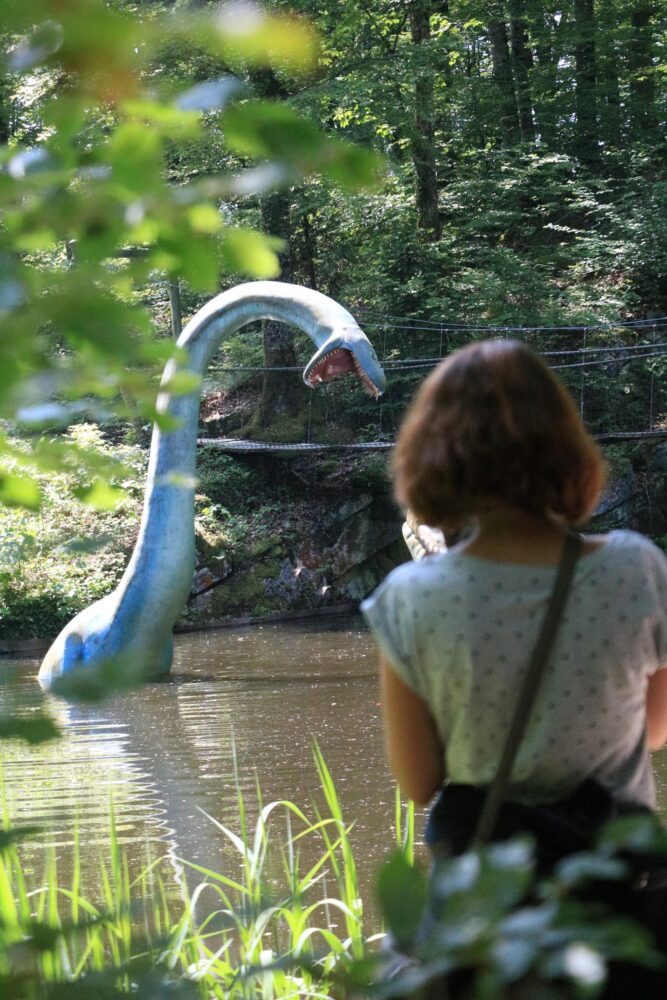 dinosaure parc enfant visite pays horloger