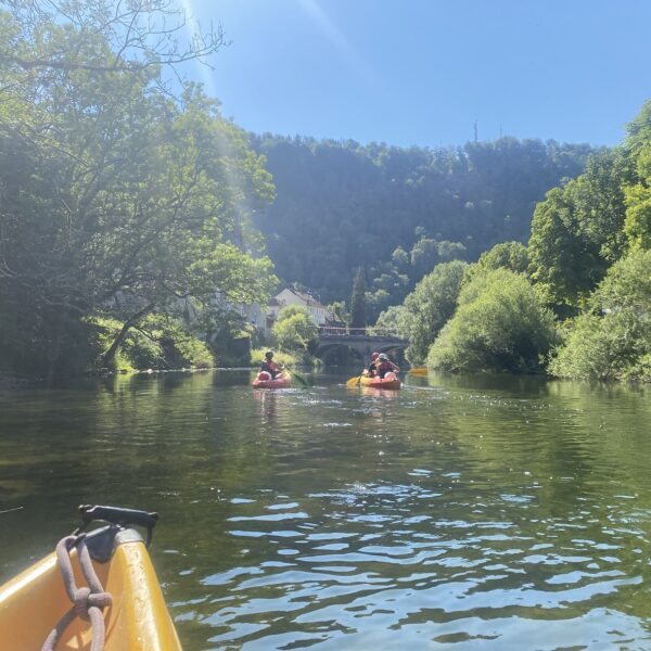 canoë doubs balade eau rivière saint-hippolyte pays horloger