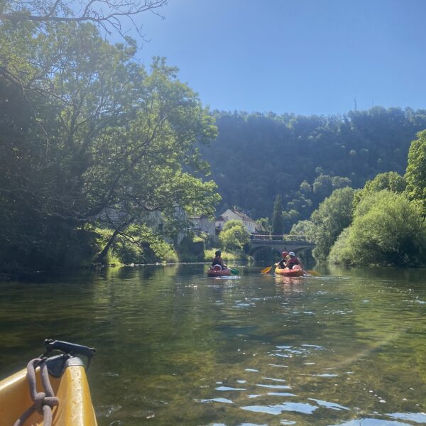 canoë Doubs rivière descente eau saint hippolyte pays horloger jura