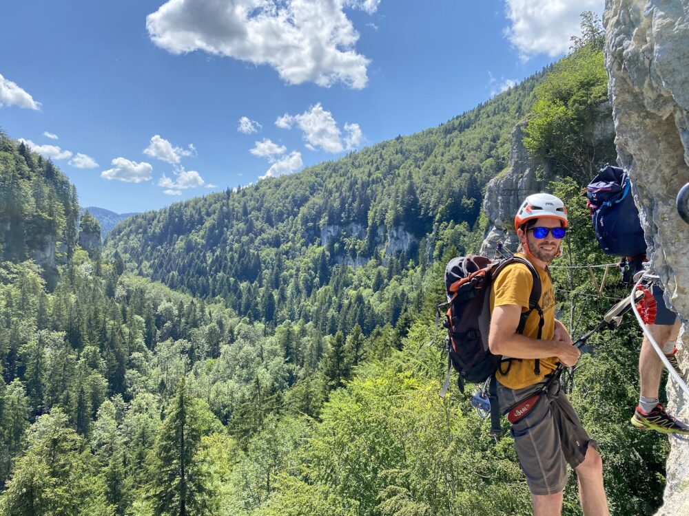 idee voor een verblijf in de sportieve modus via ferrata ladders van de dood pays horloger Doubs-Jura