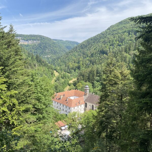 Trosttal Aussichtspunkt Natur Kloster Wanderung pays horloger