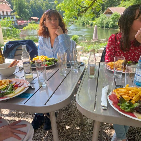 L'Absinthe, restaurant terrasse saut du doubs pays horloger manger