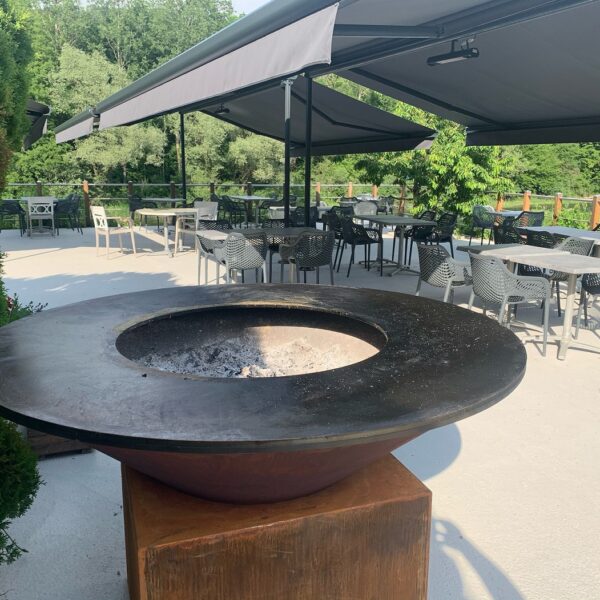 terrasse restaurant rives du doubs pays horloger