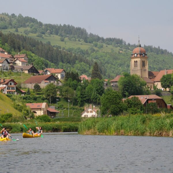 morteau canoe val nautique doubs pays horloger