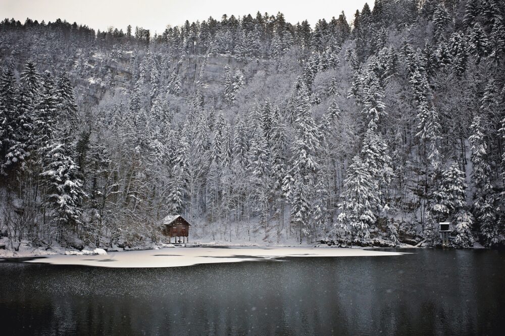 Doubs basins winter snow