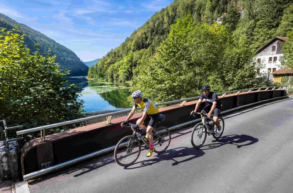 velo doubs pays horloger gtj tour du doubs escapade touristique tour de france femmes avec zwift
