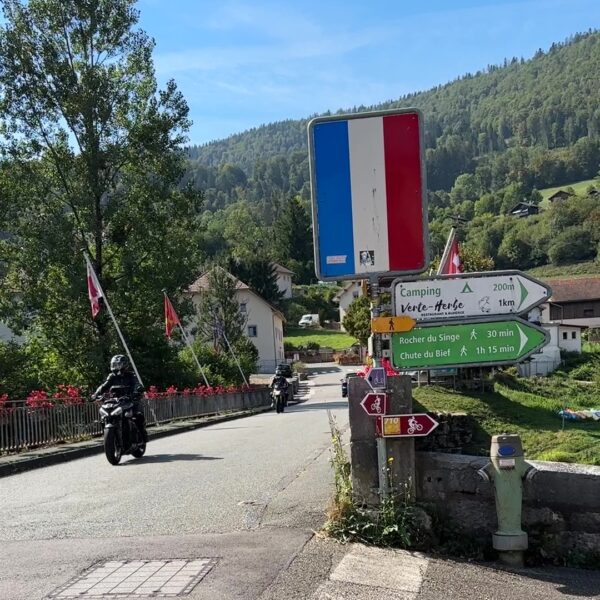 moto road trip pays horloger goumois vallée doubs