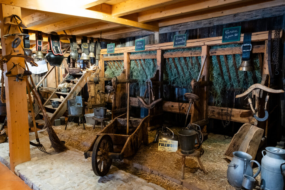 Joseph Simonin Museum van het Leven in het Verleden, Stal pays horloger