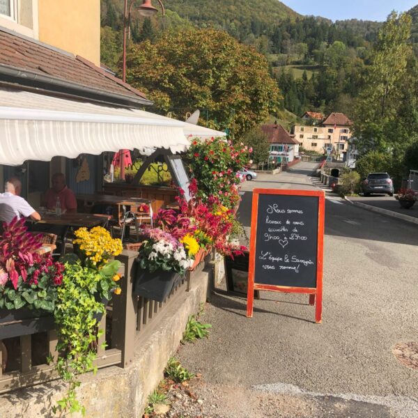 restaurant terrasse goumois le savagnin pont