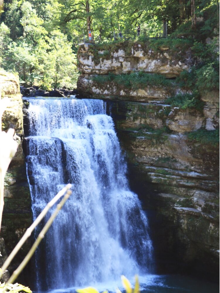 Saut du Doubs waterval zomerpark pays horloger